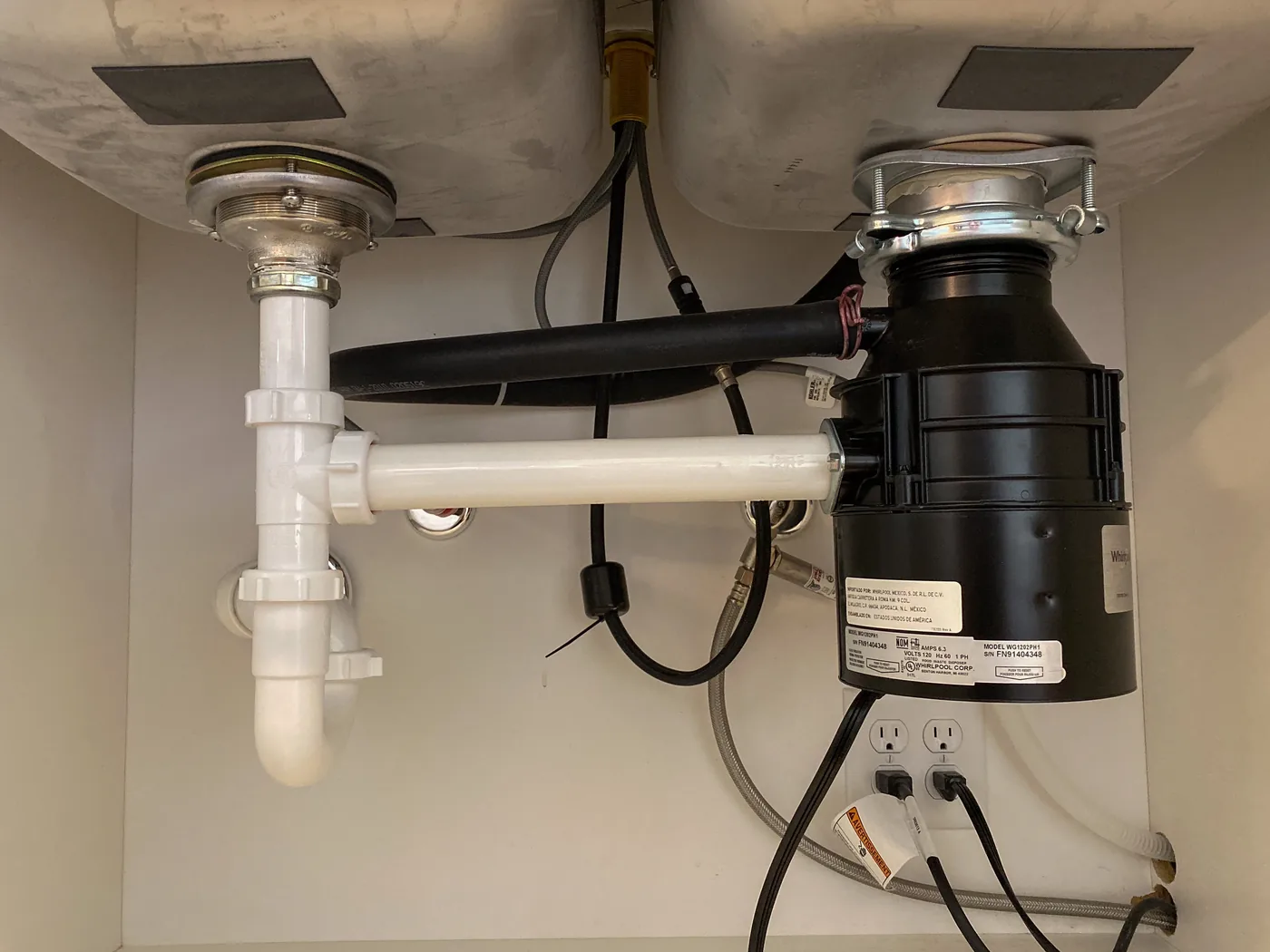 Garbage Disposal Leak in a Spokane home