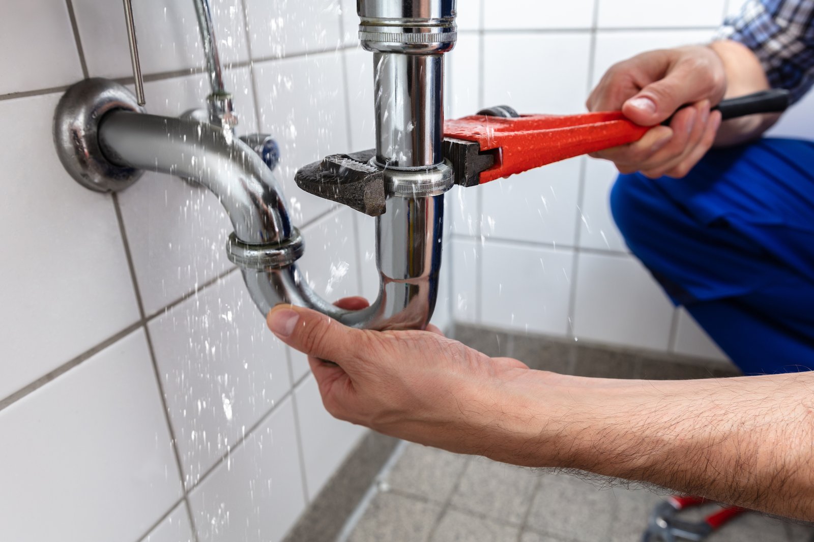 DIY vs Professional Leak Detection: Which Is Better?